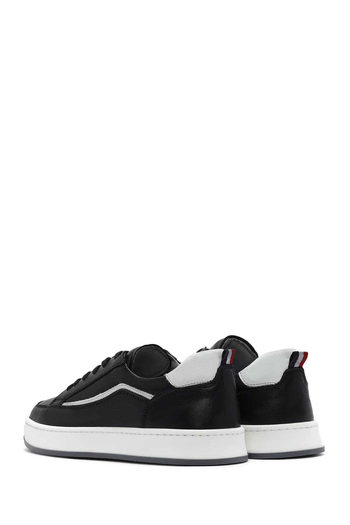 Erkek Siyah Bağcıklı Deri Sneaker - Image 5