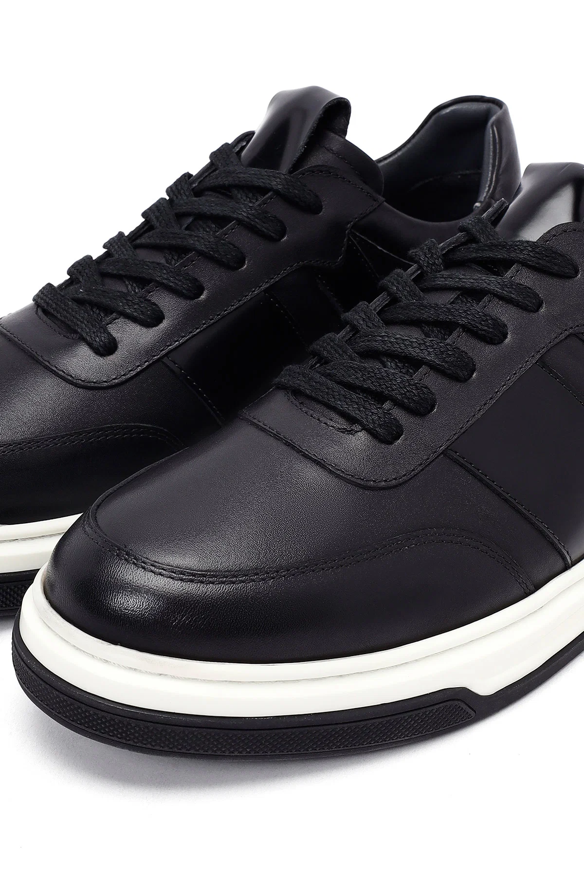 Erkek Siyah Bağcıklı Deri Sneaker - Image 10