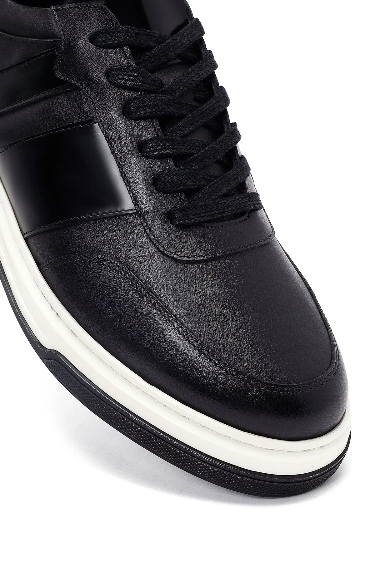 Erkek Siyah Bağcıklı Deri Sneaker - Image 9