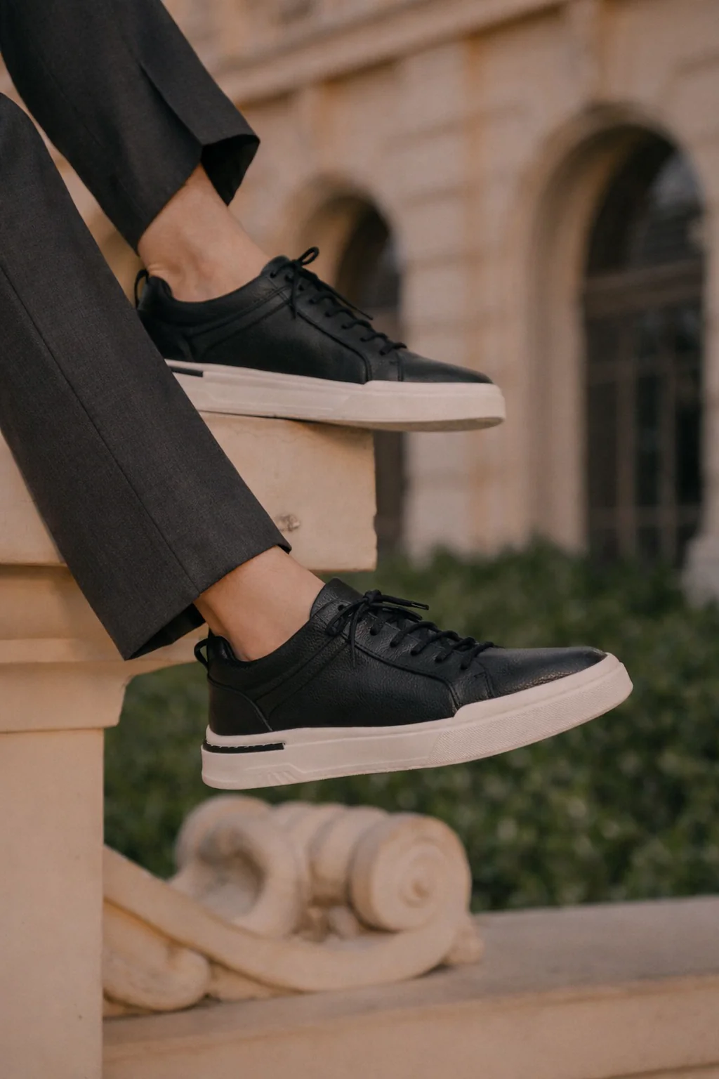 Erkek Siyah Bağcıklı Deri Sneaker - Image 2