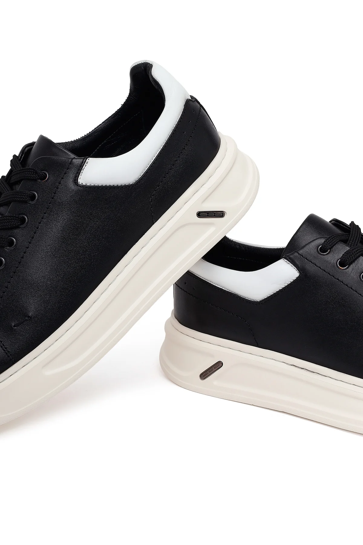 Erkek Siyah Bağcıklı Kalın Deri Sneaker - Image 10