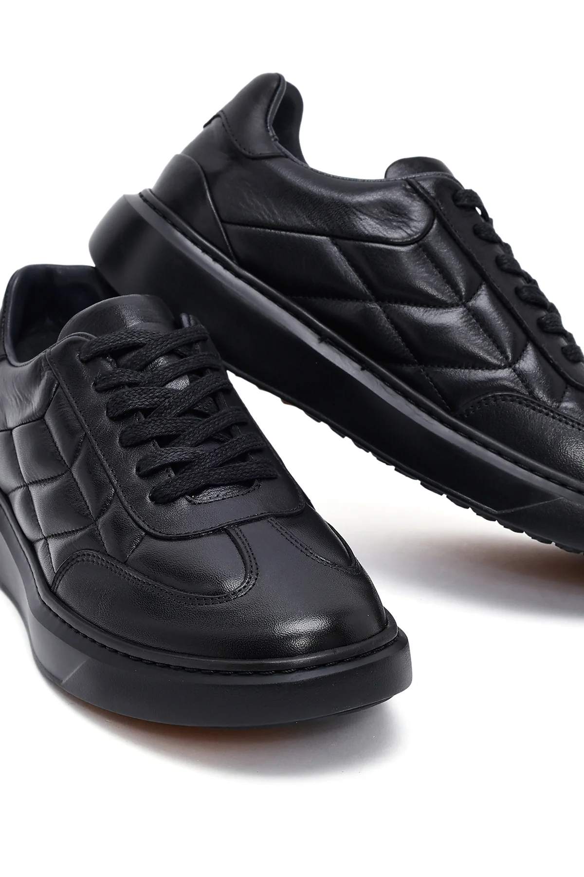 Erkek Siyah Bağcıklı Kalın Tabanlı Baskılı Deri Sneaker - Image 8