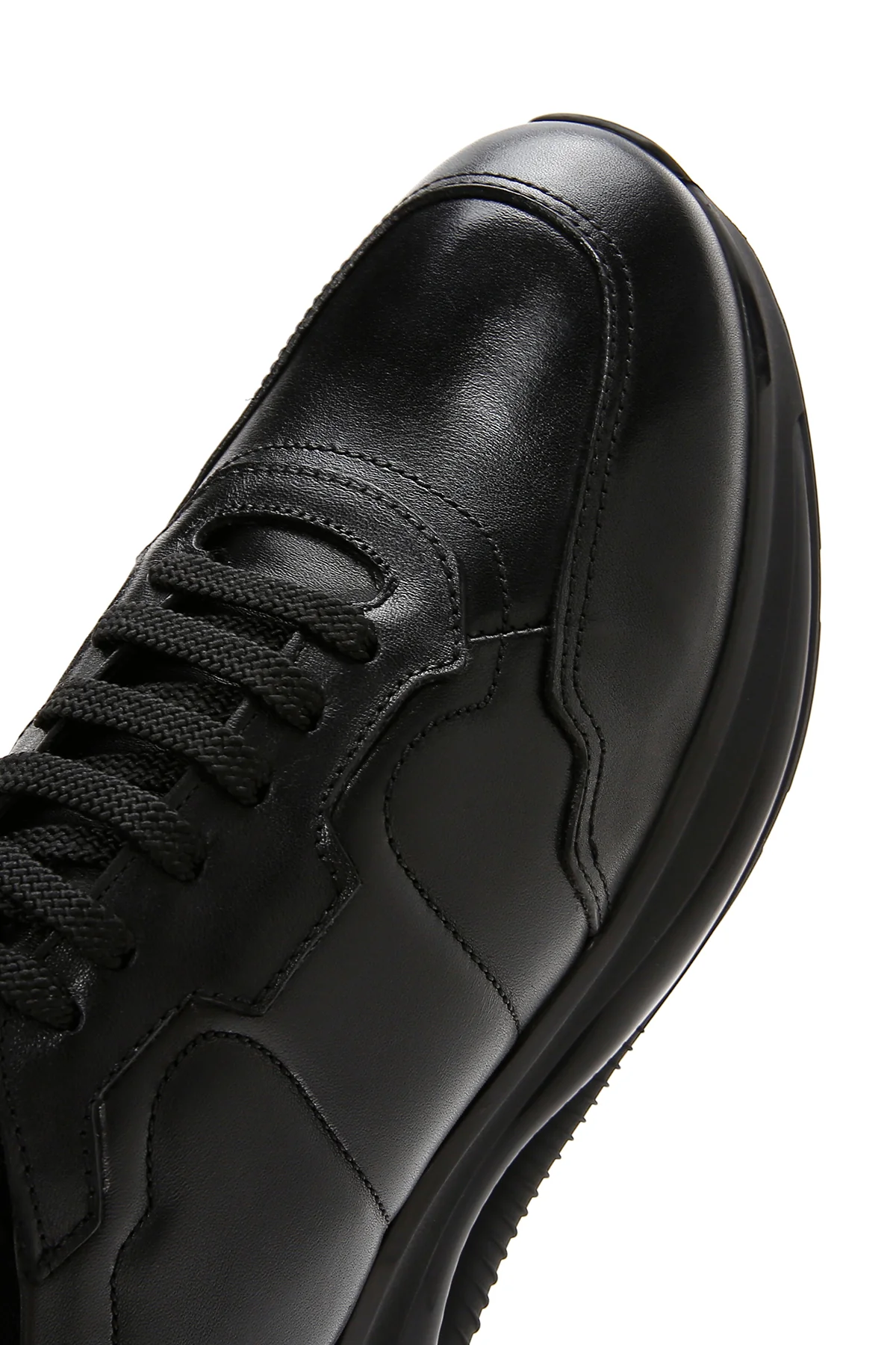 Erkek Siyah Bağcıklı Kalın Tabanlı Deri Casual Sneaker - Image 7