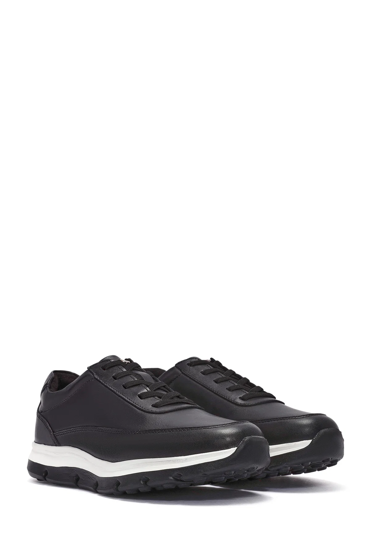 Erkek Siyah Bağcıklı Kalın Tabanlı Deri Casual Sneaker - Image 3