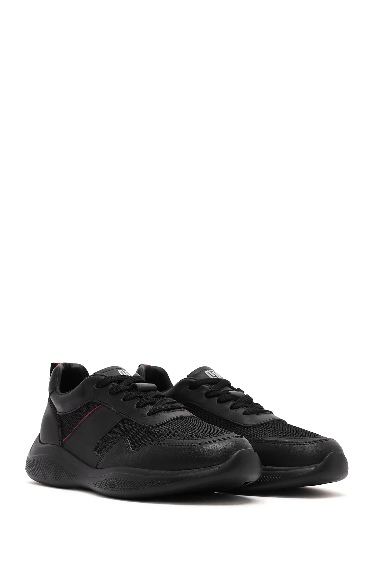 Erkek Siyah Bağcıklı Kalın Tabanlı Deri Casual Sneaker - Image 3