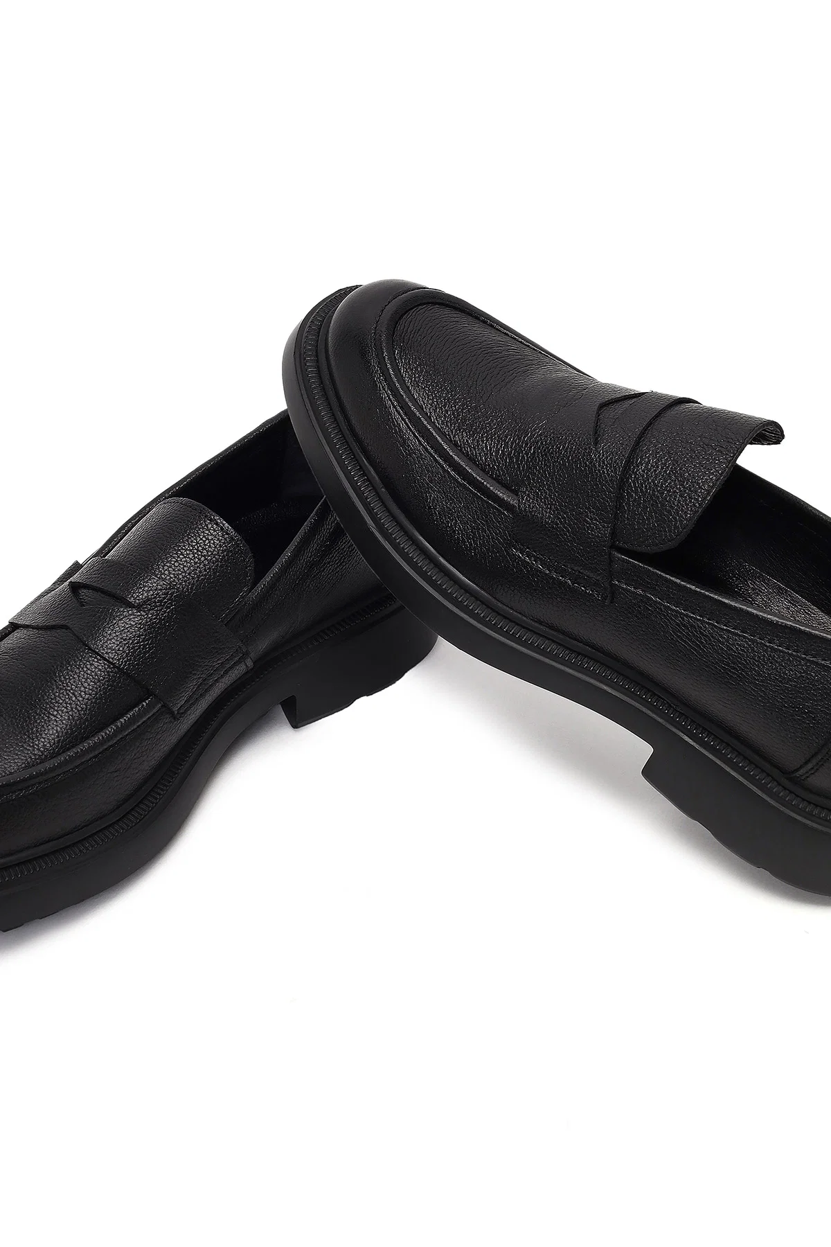 Erkek Siyah Bağcıklı Kalın Tabanlı Deri Casual Sneaker - Image 9