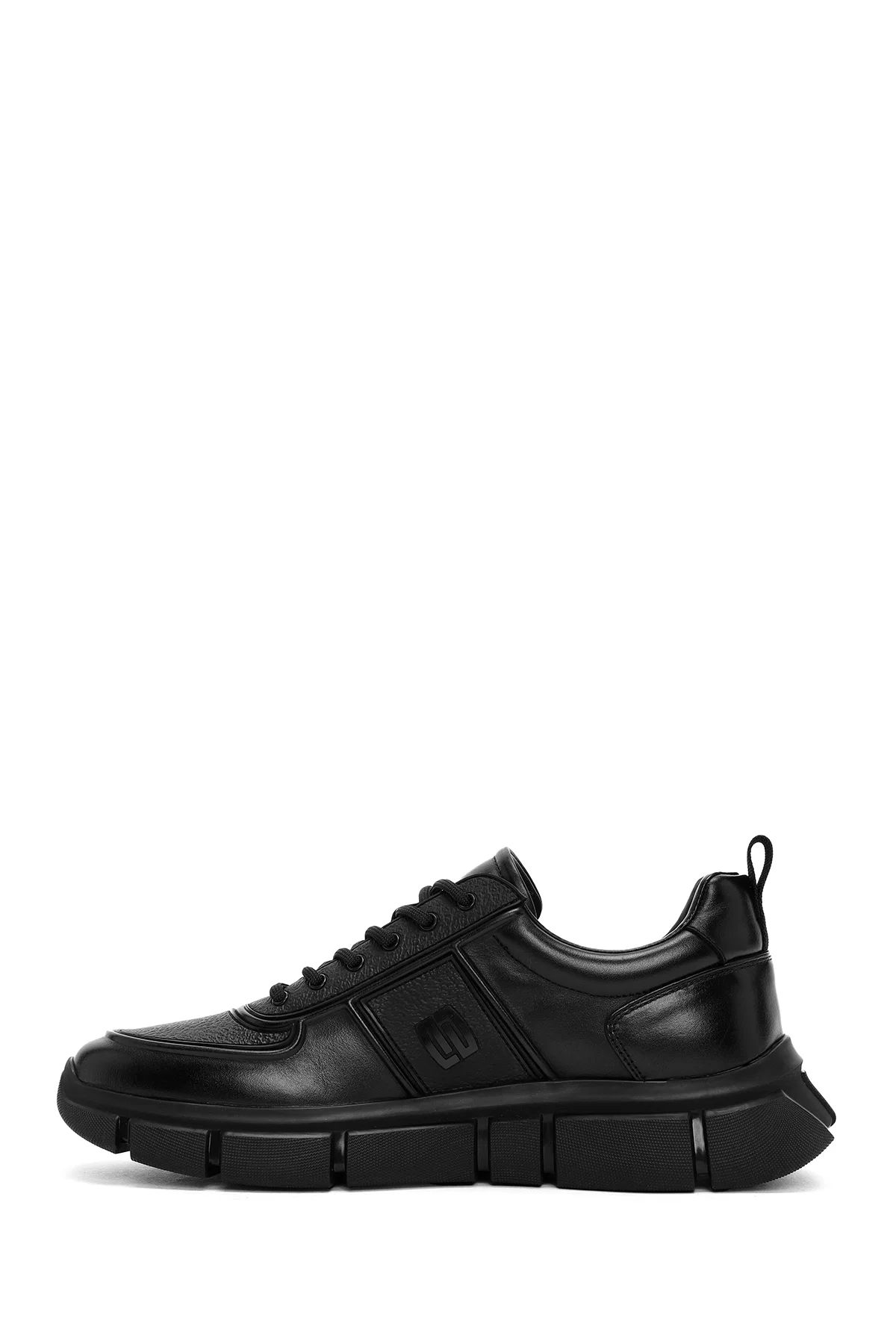 Erkek Siyah Bağcıklı Kalın Tabanlı Deri Casual Sneaker - Image 2