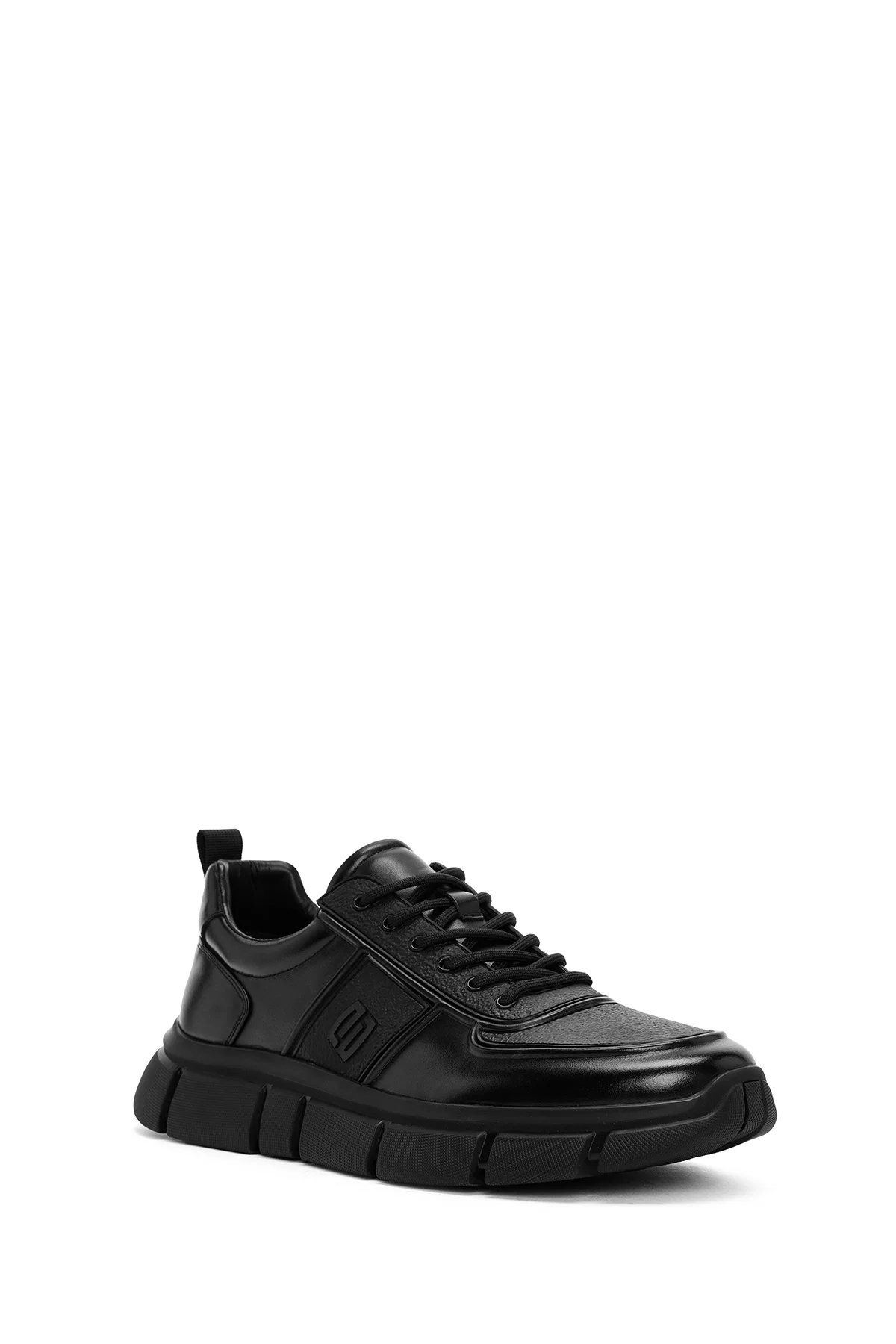 Erkek Siyah Bağcıklı Kalın Tabanlı Deri Casual Sneaker - Image 6