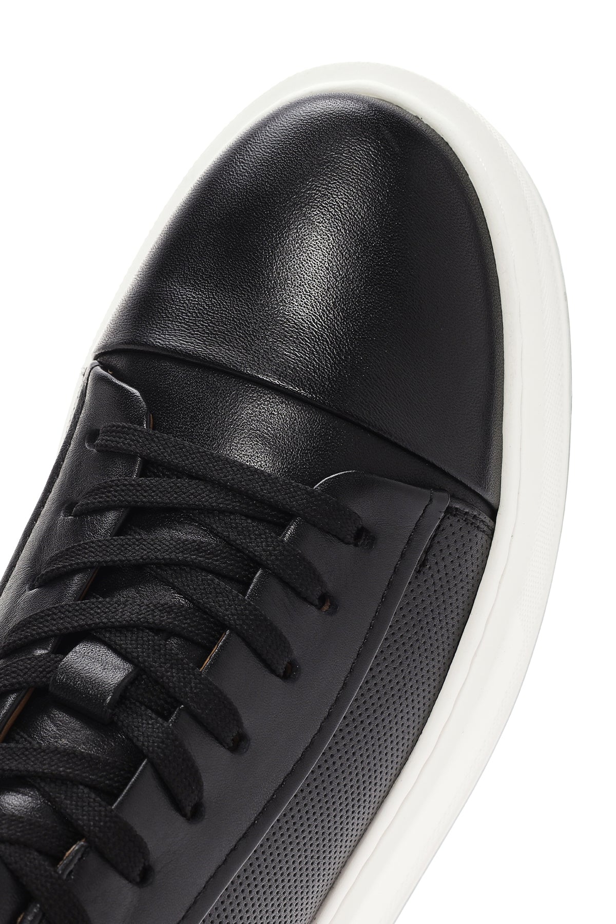 Erkek Siyah Bağcıklı Kalın Tabanlı Deri Sneaker - Image 8