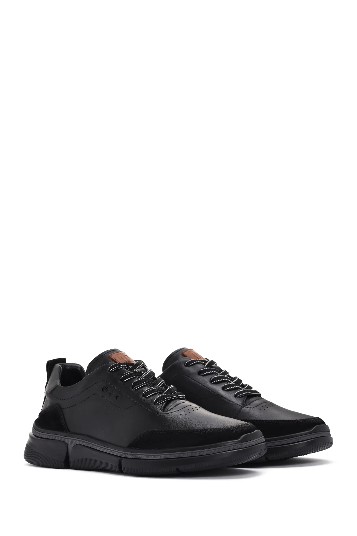 Erkek Siyah Bağcıklı Kalın Tabanlı Deri Sneaker - Image 3