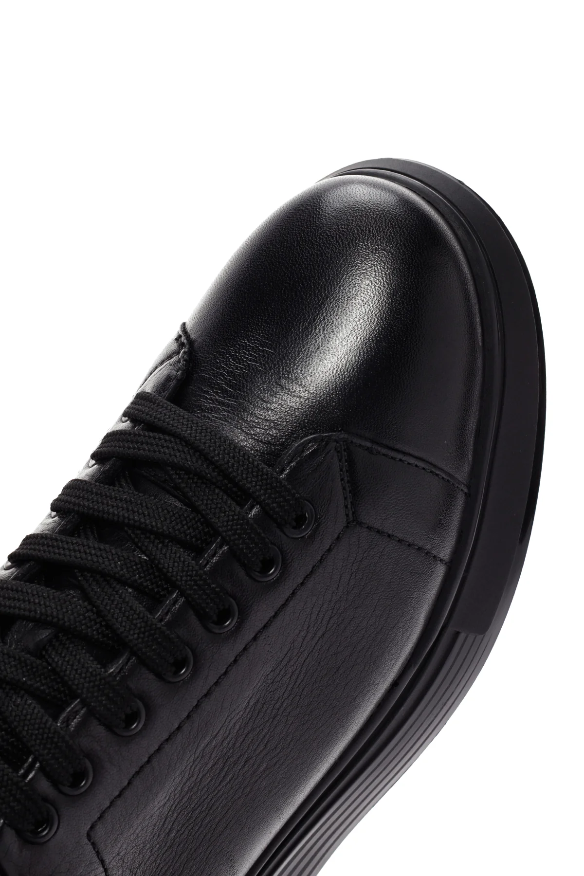 Erkek Siyah Bağcıklı Kalın Tabanlı Deri Sneaker - Image 10