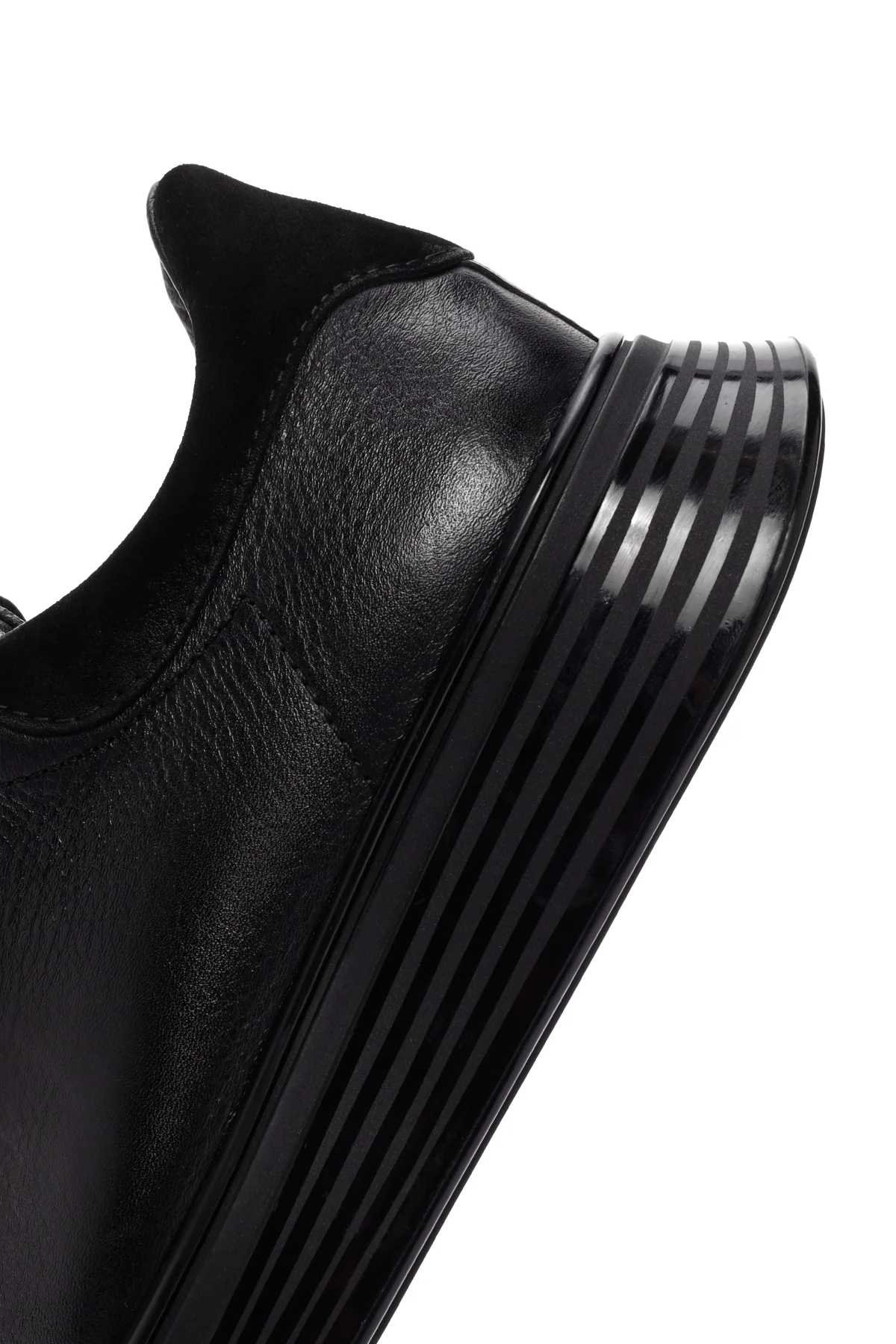 Erkek Siyah Bağcıklı Kalın Tabanlı Deri Sneaker - Image 8