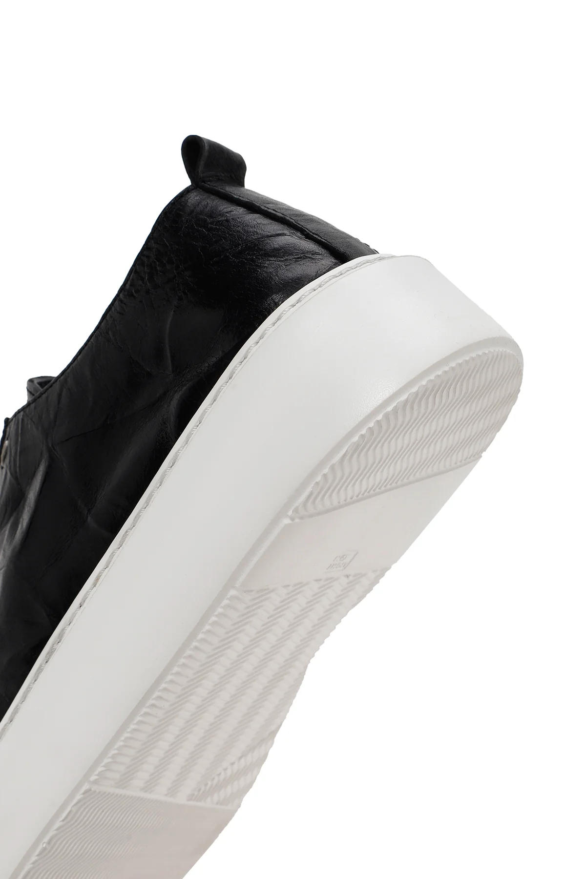 Erkek Siyah Bağcıklı Kalın Tabanlı Deri Sneaker - Image 8