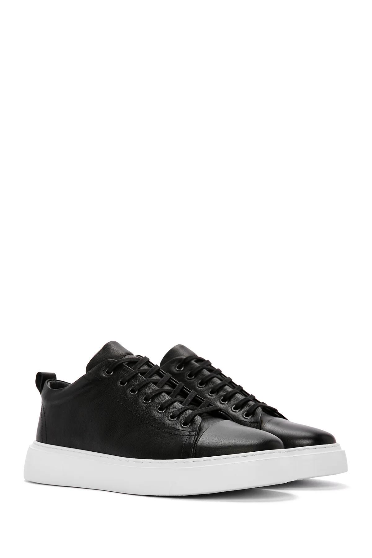 Erkek Siyah Bağcıklı Kalın Tabanlı Deri Sneaker - Image 3