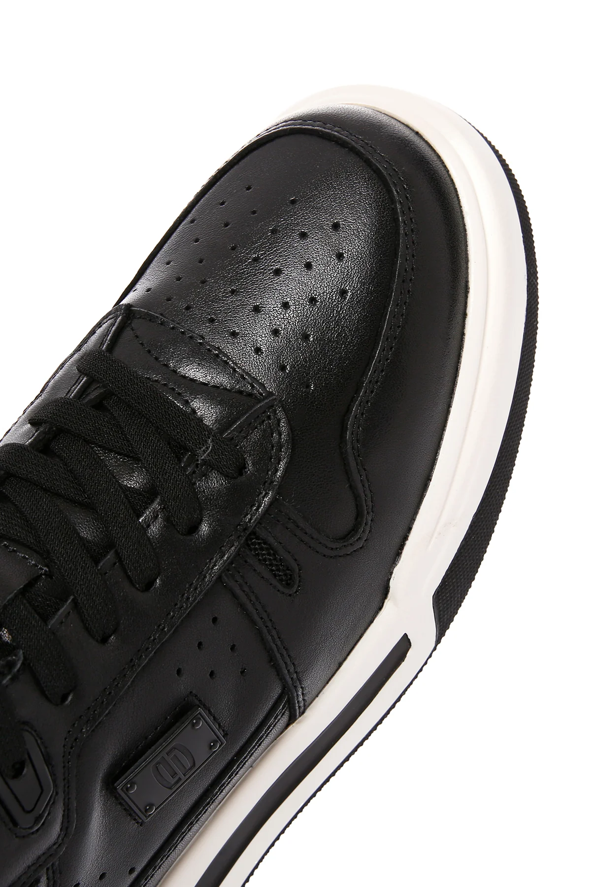 Erkek Siyah Bağcıklı Kalın Tabanlı Deri Sneaker - Image 9