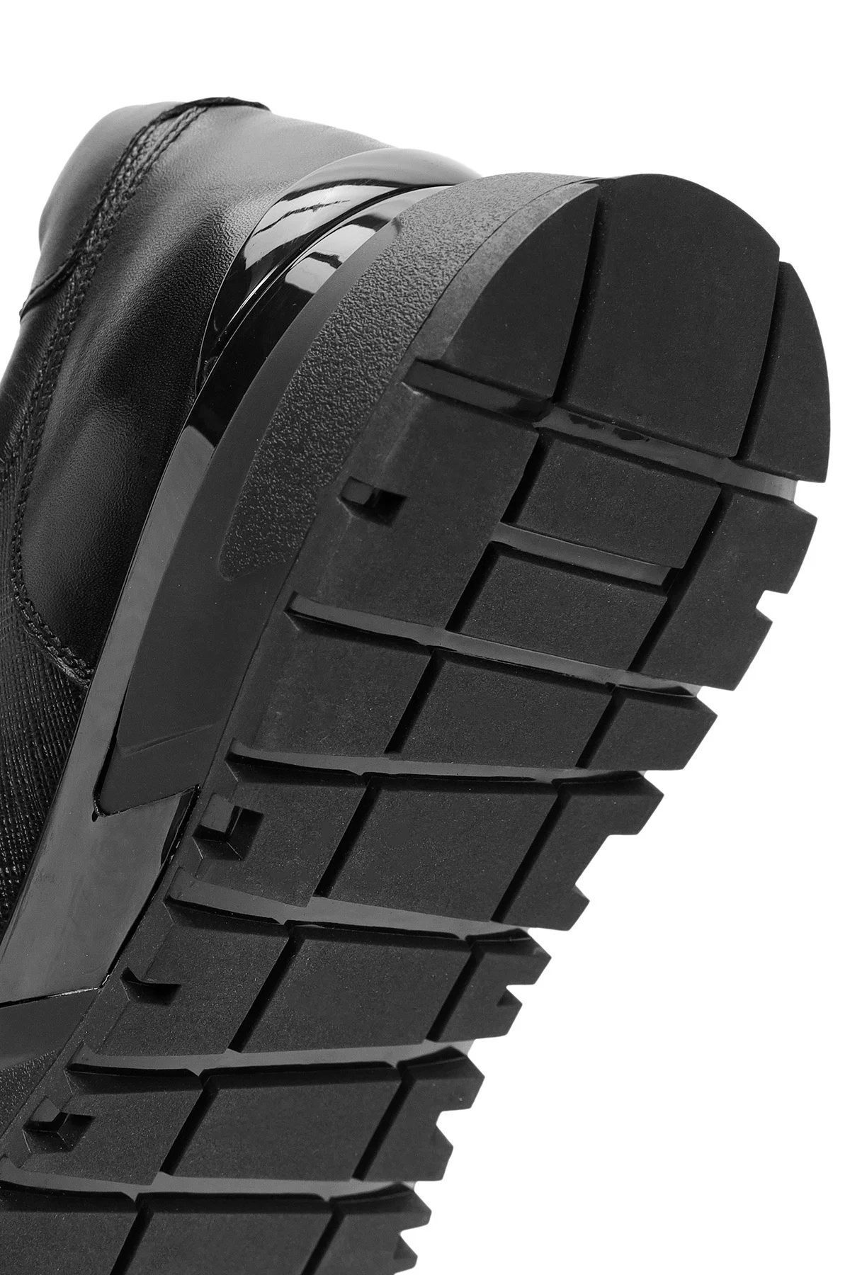 Erkek Siyah Bağcıklı Kalın Tabanlı Deri Sneaker - Image 8