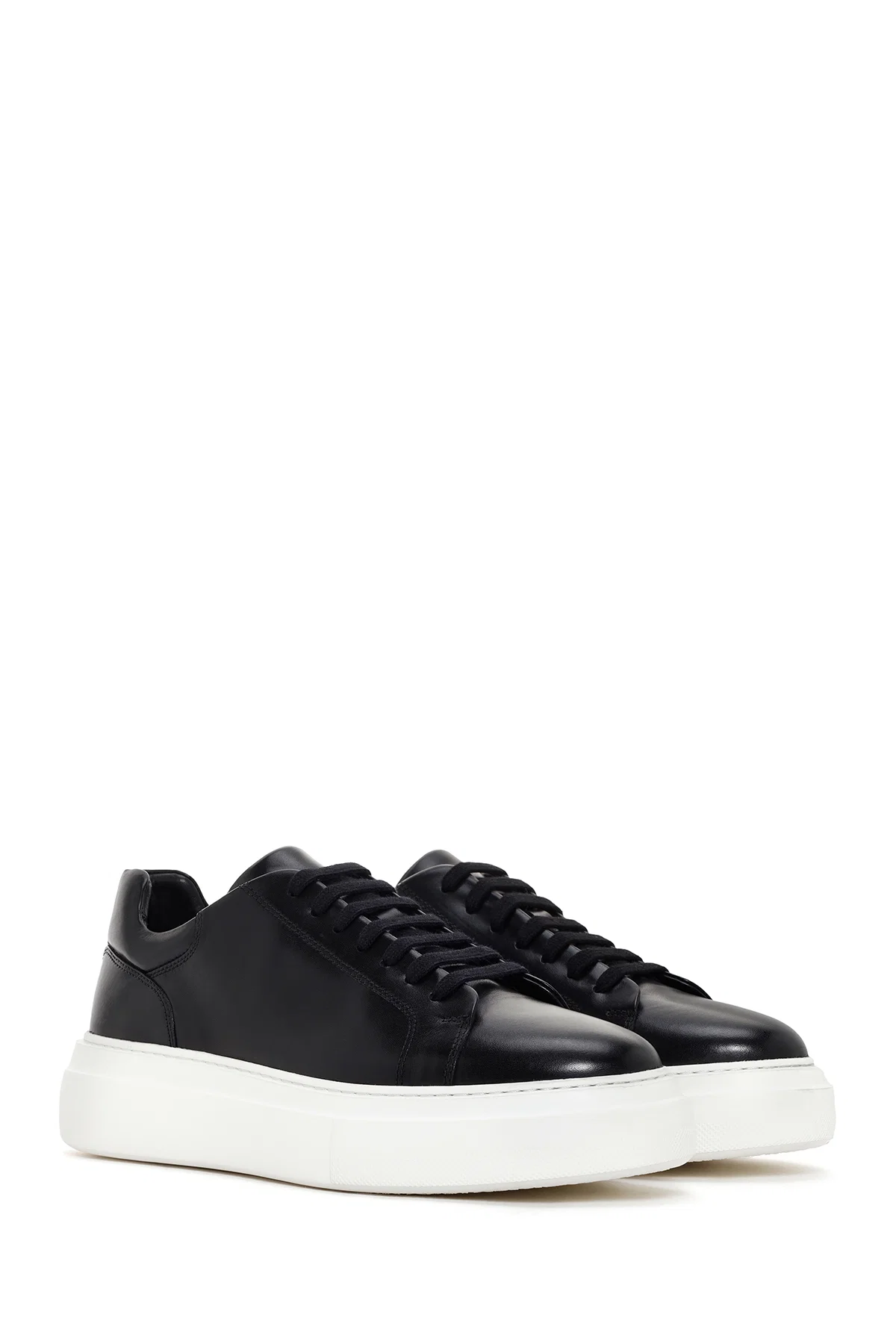 Erkek Siyah Bağcıklı Kalın Tabanlı Deri Sneaker - Image 3