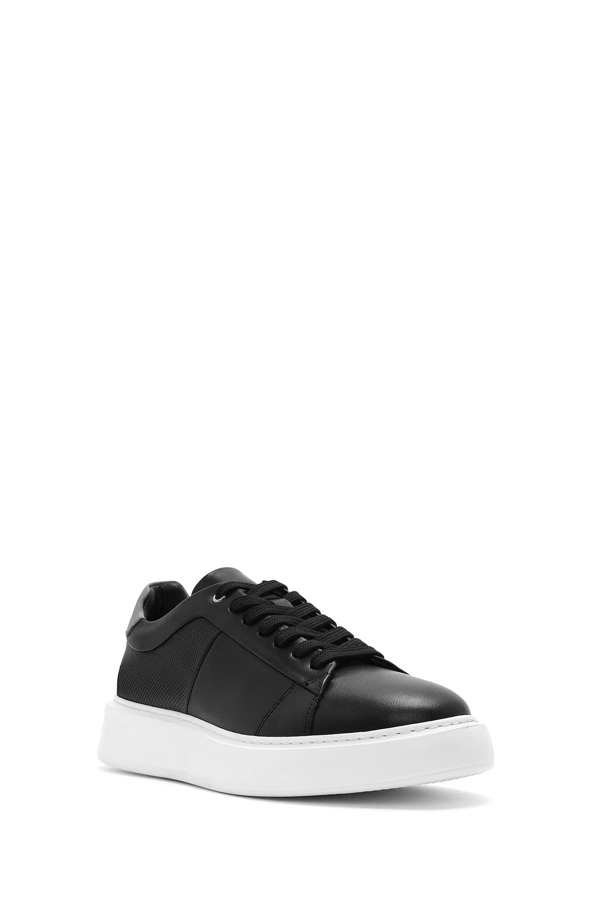 Erkek Siyah Bağcıklı Kalın Tabanlı Deri Sneaker - Image 6