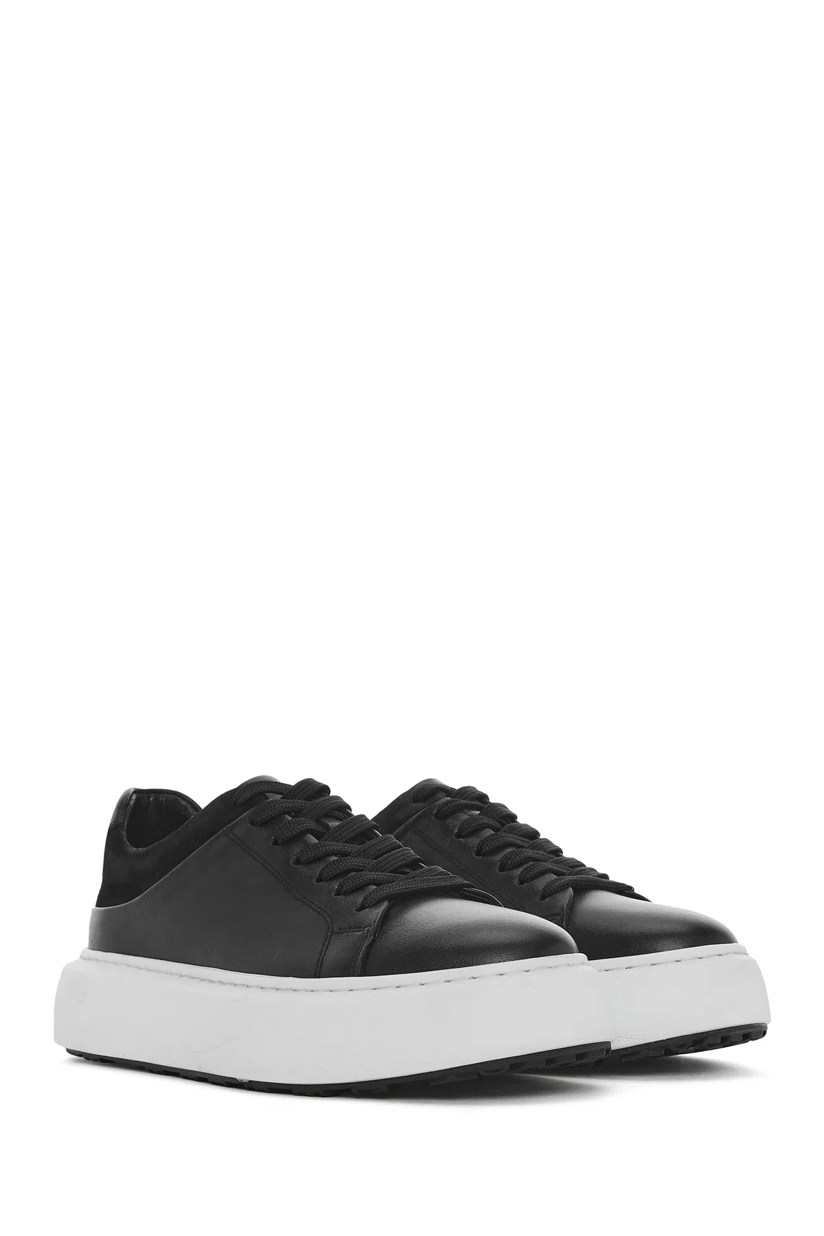 Erkek Siyah Bağcıklı Kalın Tabanlı Deri Sneaker - Image 3