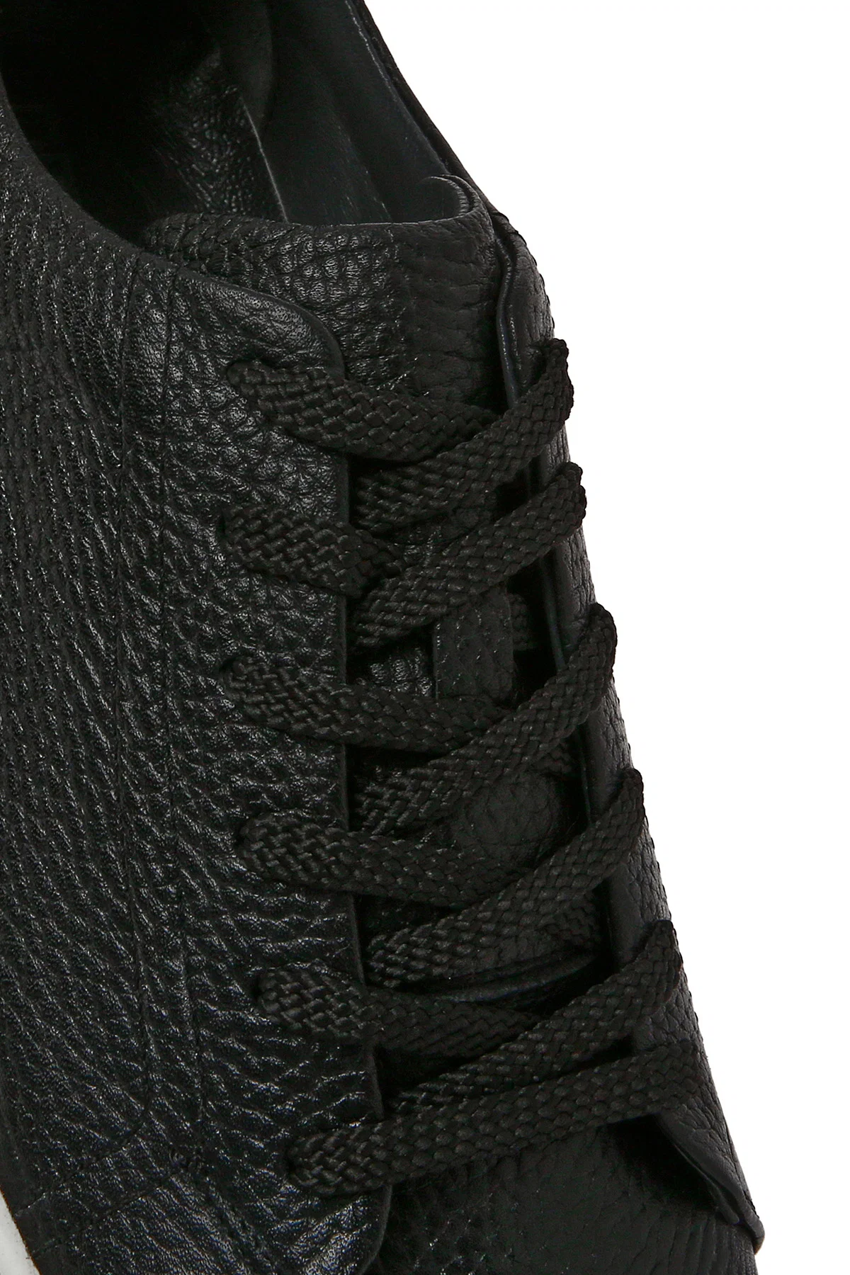 Erkek Siyah Bağcıklı Kalın Tabanlı Deri Sneaker - Image 10