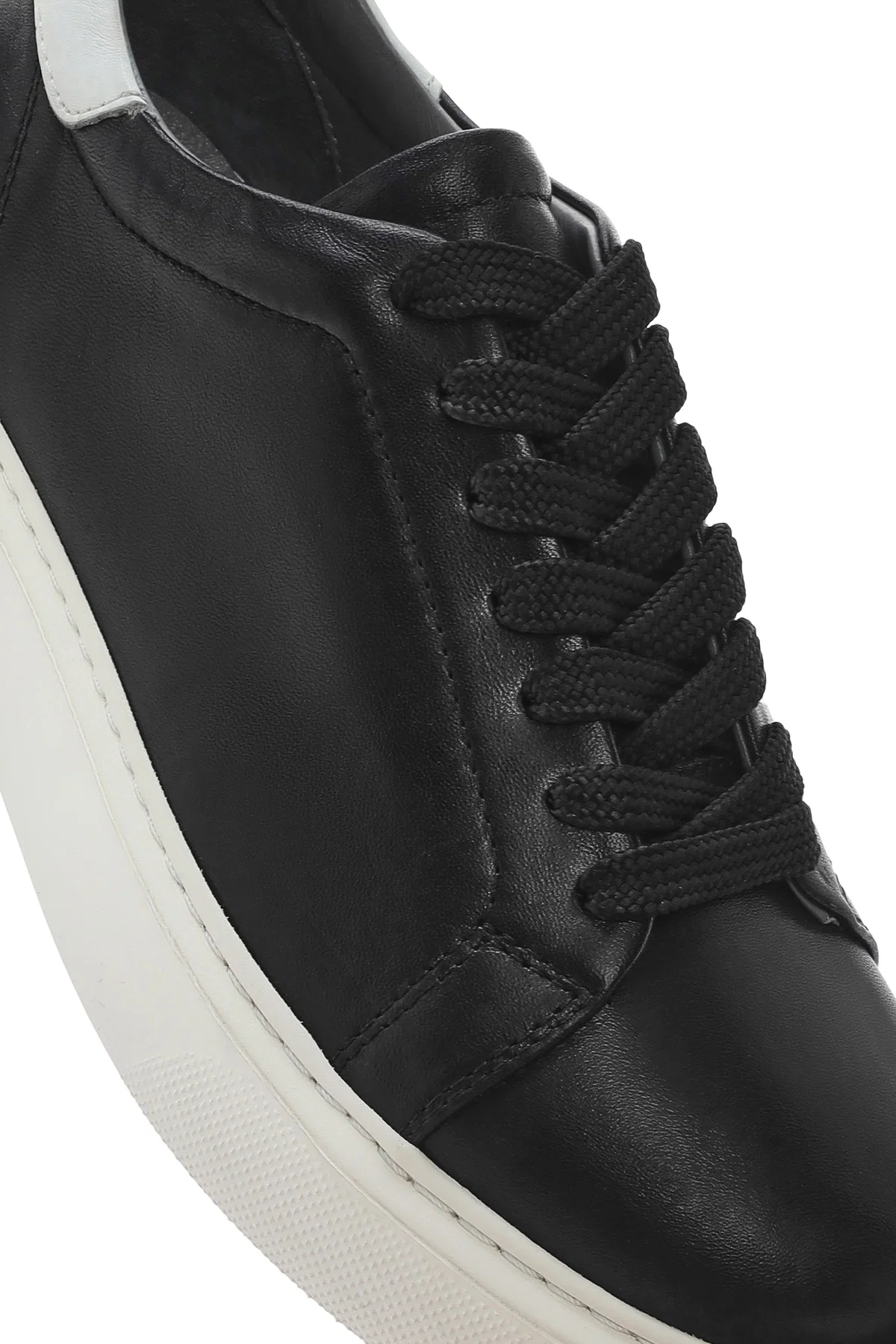 Erkek Siyah Bağcıklı Kalın Tabanlı Deri Sneaker - Image 9