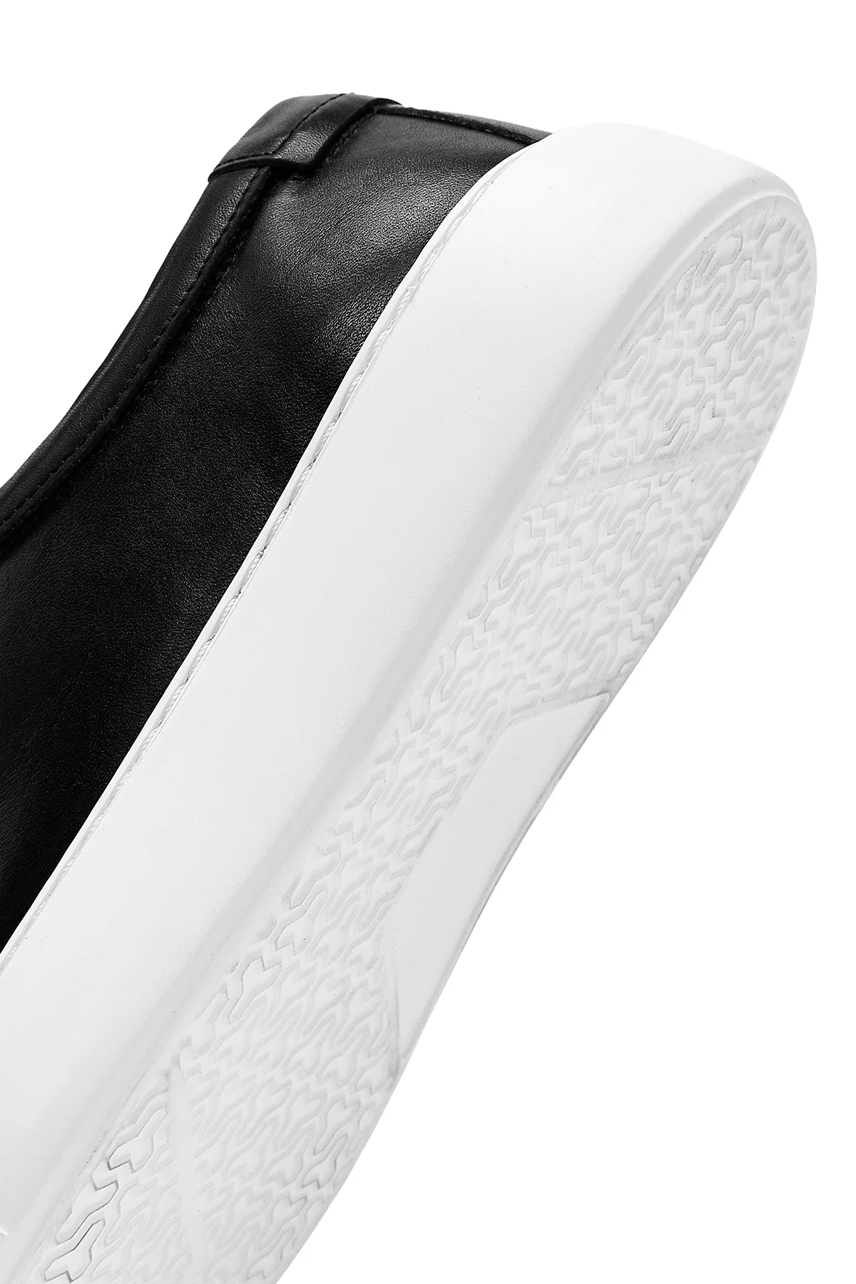 Erkek Siyah Bağcıklı Kalın Tabanlı Deri Sneaker - Image 8