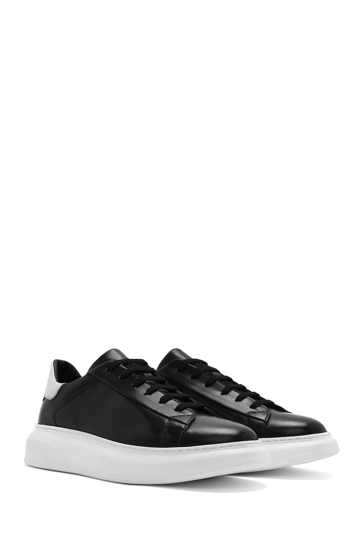 Erkek Siyah Bağcıklı Kalın Tabanlı Deri Sneaker - Image 3