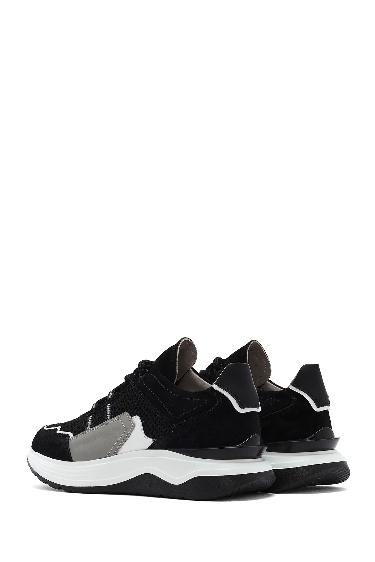 Erkek Siyah Bağcıklı Kalın Tabanlı Deri Sneaker - Image 5