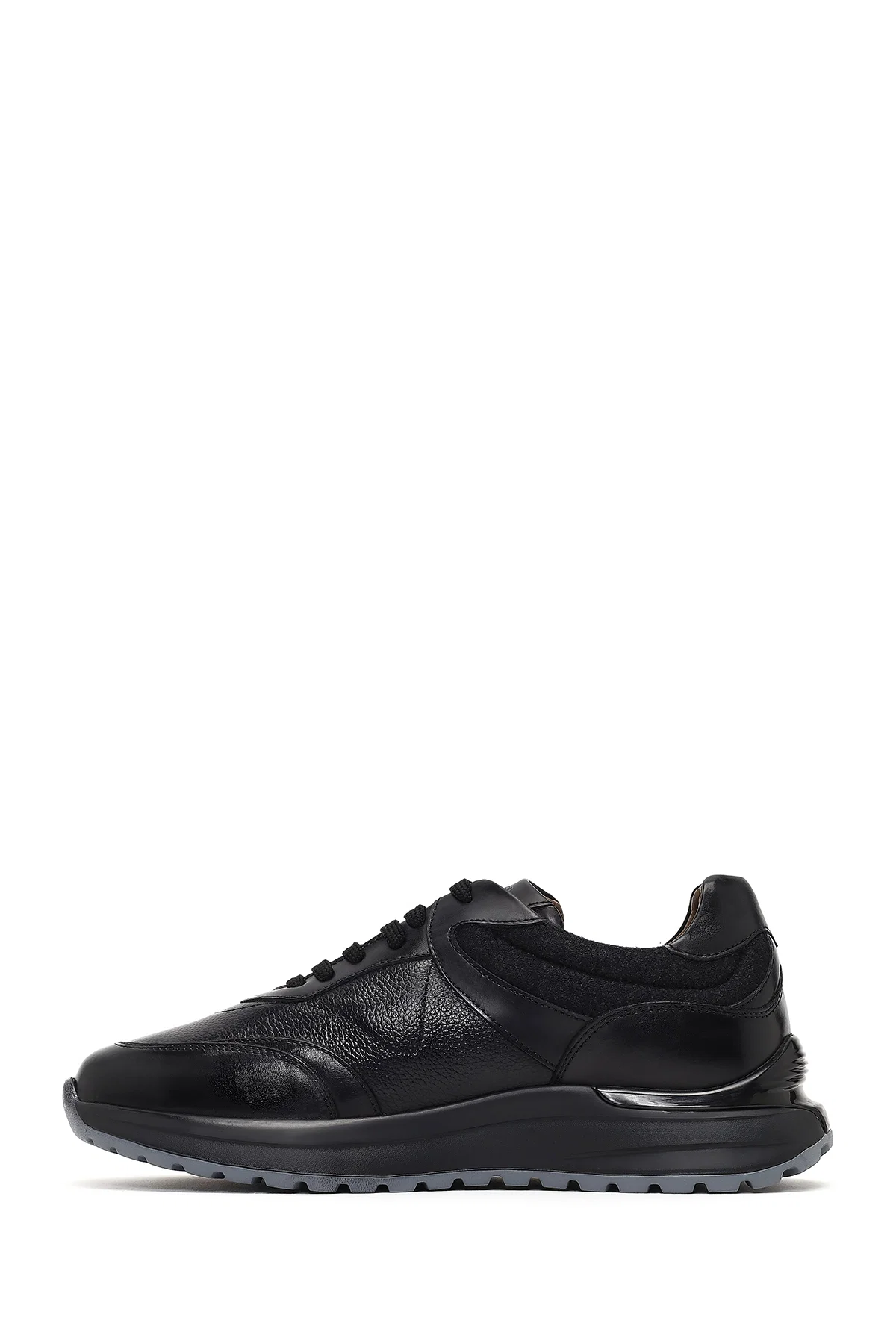 Erkek Siyah Bağcıklı Kalın Tabanlı Deri Sneaker - Image 2