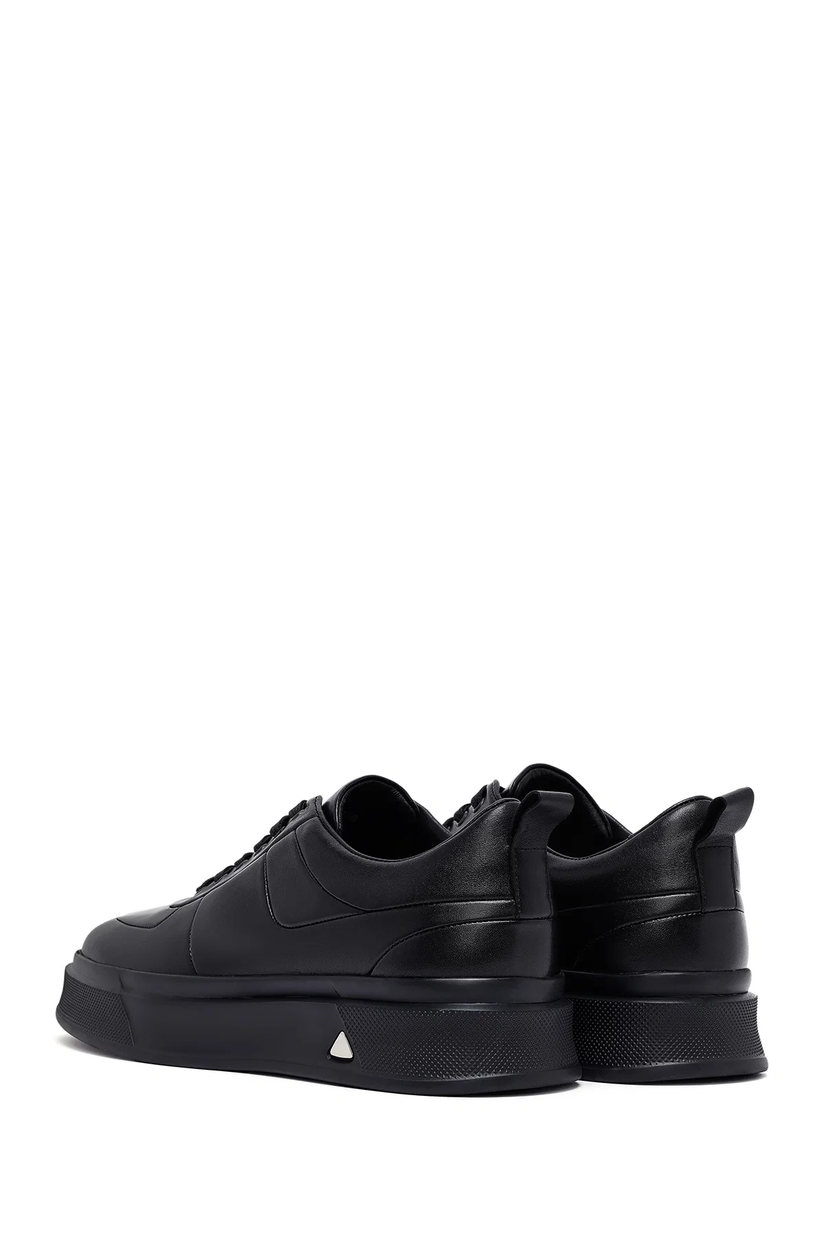 Erkek Siyah Bağcıklı Kalın Tabanlı Deri Sneaker - Image 5
