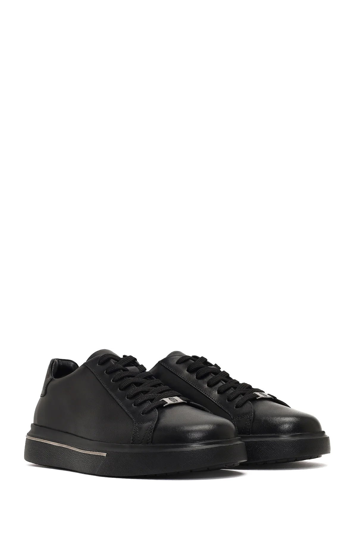 Erkek Siyah Bağcıklı Kalın Tabanlı Deri Sneaker - Image 3