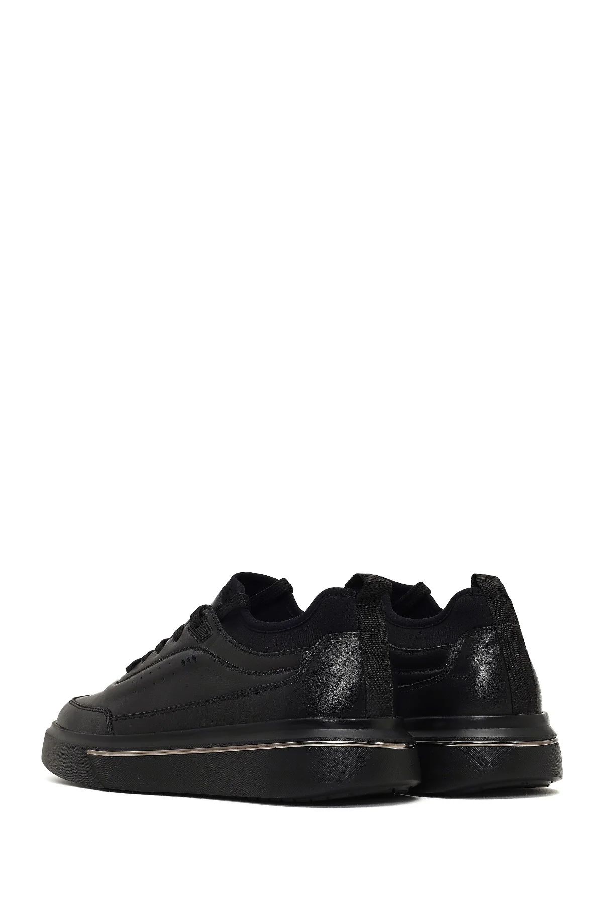 Erkek Siyah Bağcıklı Kalın Tabanlı Deri Sneaker - Image 5