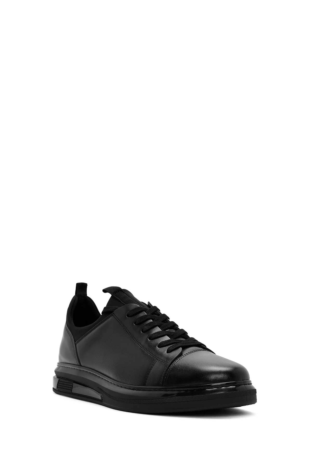 Erkek Siyah Bağcıklı Kalın Tabanlı Deri Sneaker - Image 6