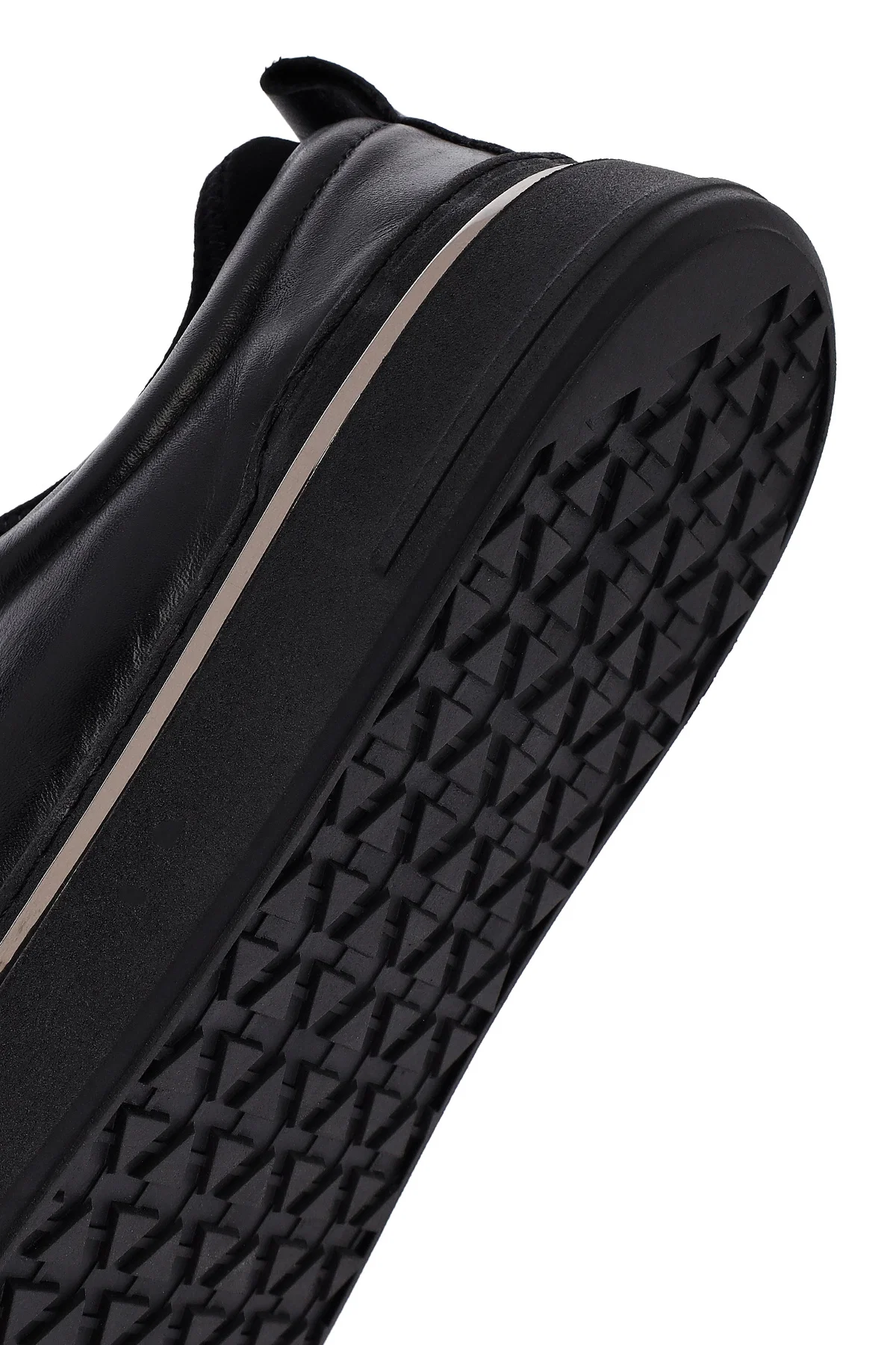 Erkek Siyah Bağcıklı Kalın Tabanlı Deri Sneaker - Image 8