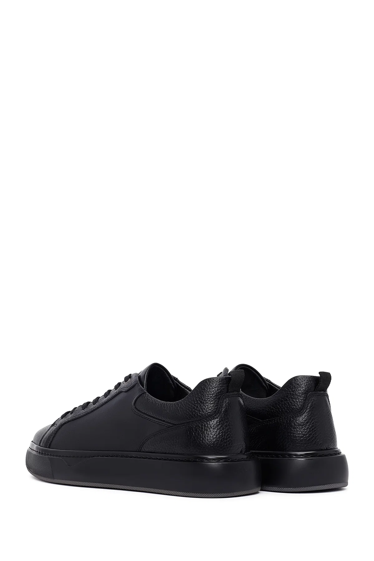 Erkek Siyah Bağcıklı Kalın Tabanlı Deri Sneaker - Image 5