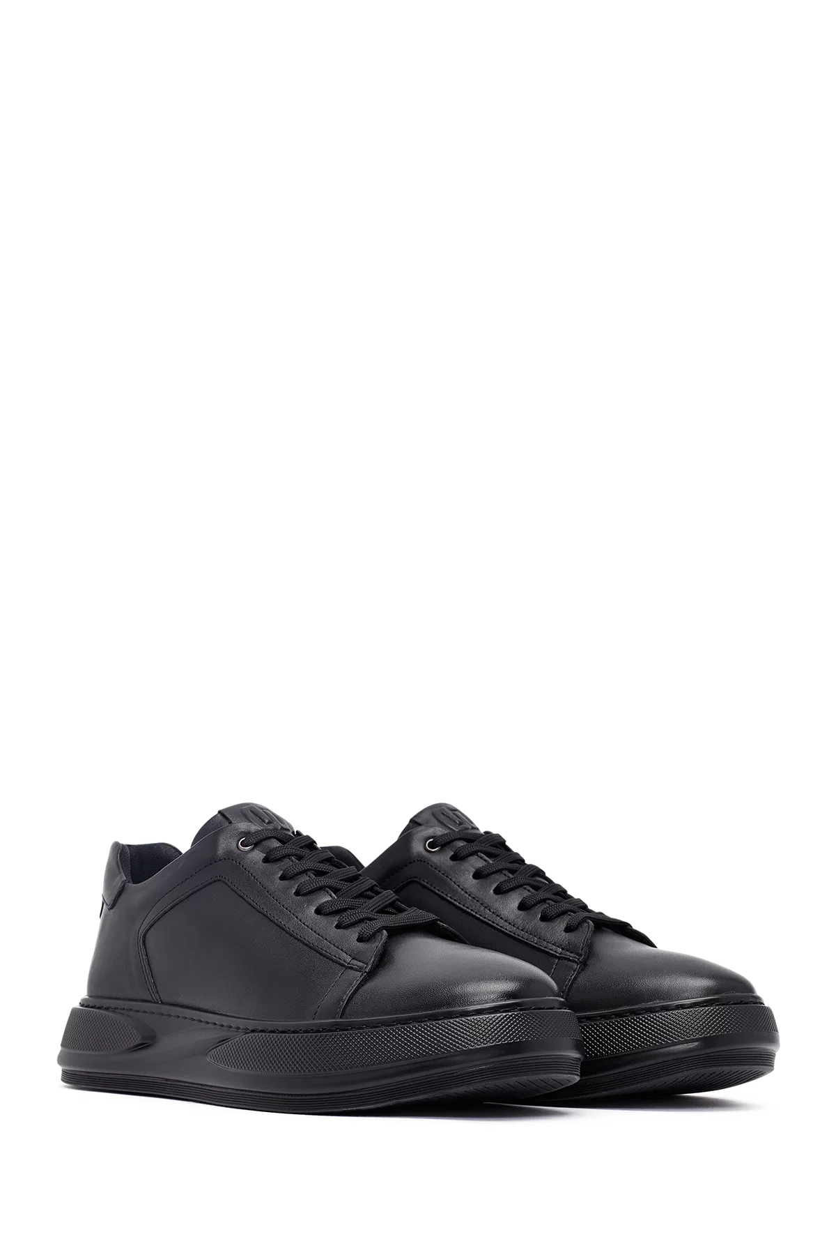 Erkek Siyah Bağcıklı Kalın Tabanlı Deri Sneaker - Image 3