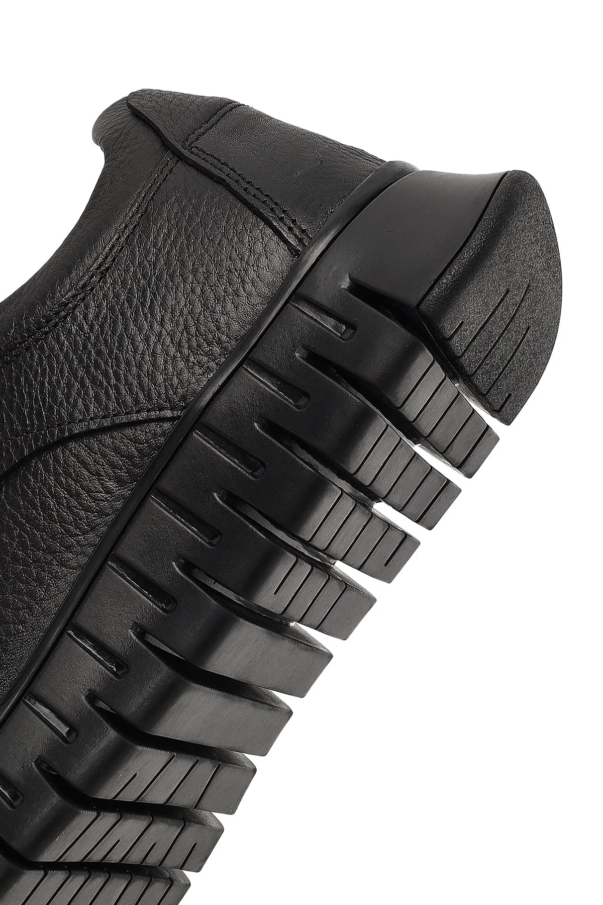 Erkek Siyah Bağcıklı Kalın Tabanlı Deri Casual Sneaker - Image 8