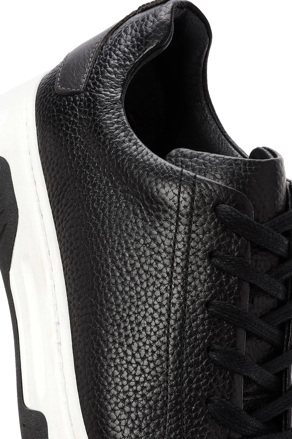 Erkek Siyah Bağcıklı Kalın Tabanlı Deri Sneaker - Image 10