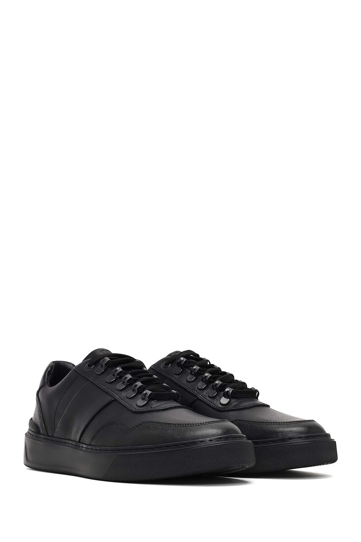 Erkek Siyah Bağcıklı Kalın Tabanlı Deri Sneaker - Image 3