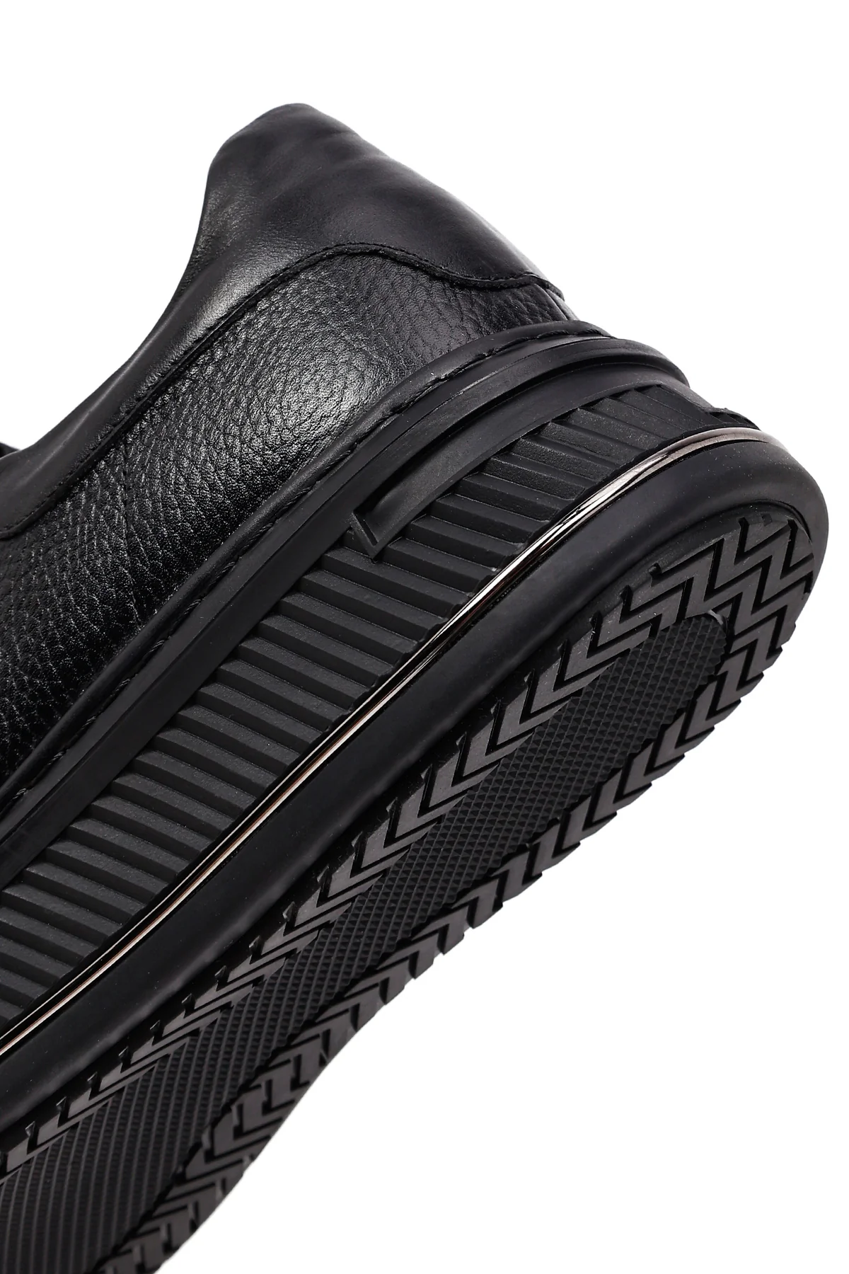 Erkek Siyah Bağcıklı Kalın Tabanlı Deri Sneaker - Image 11
