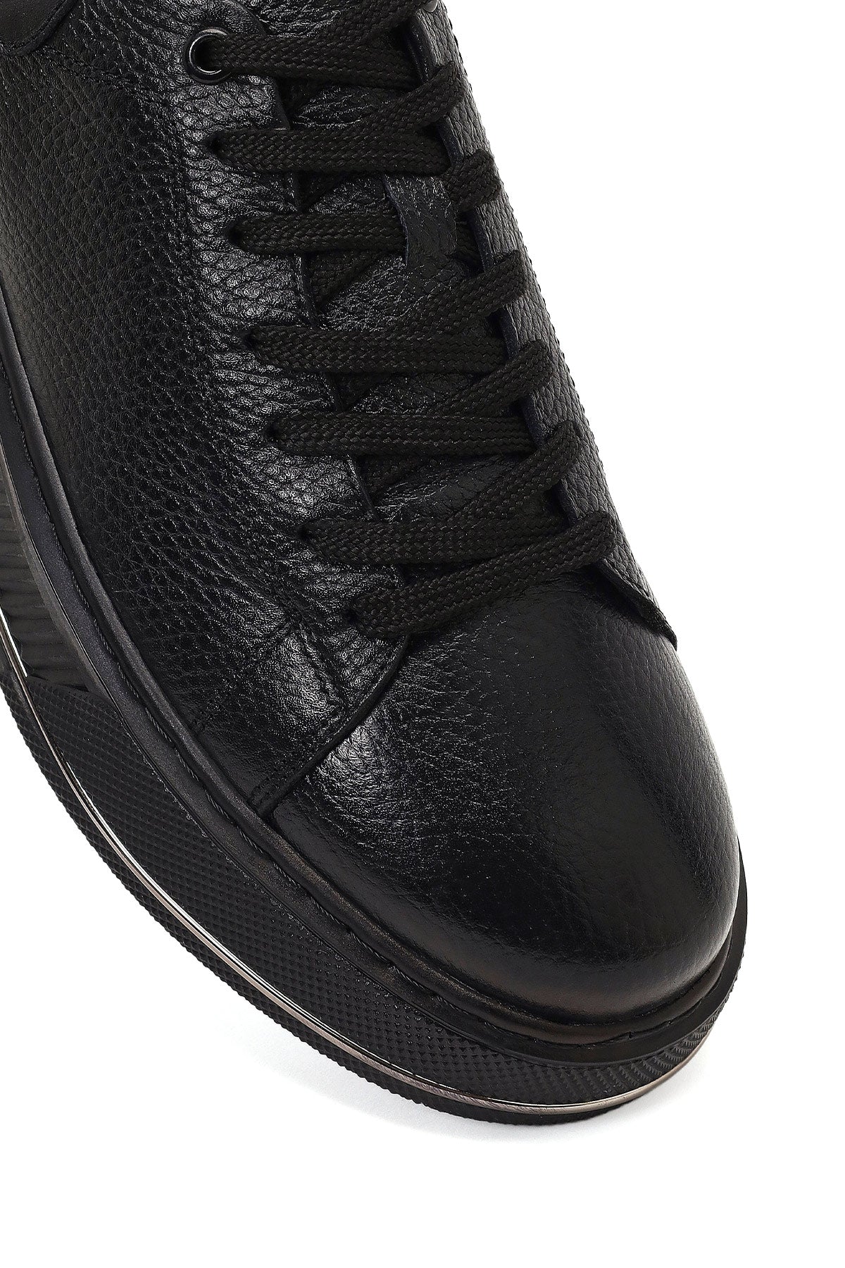 Erkek Siyah Bağcıklı Kalın Tabanlı Deri Sneaker - Image 9