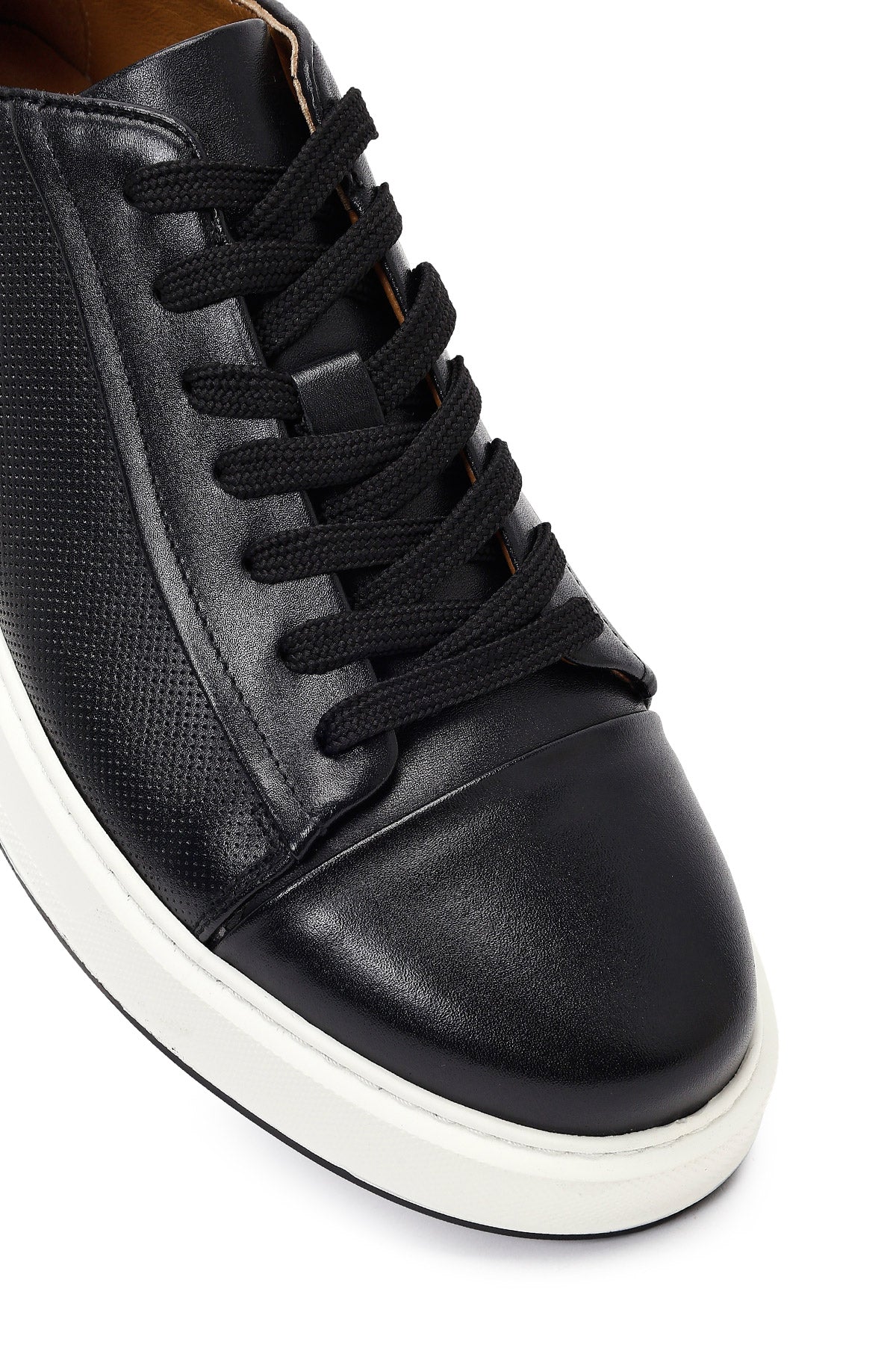Erkek Siyah Bağcıklı Kalın Tabanlı Deri Sneaker - Image 9