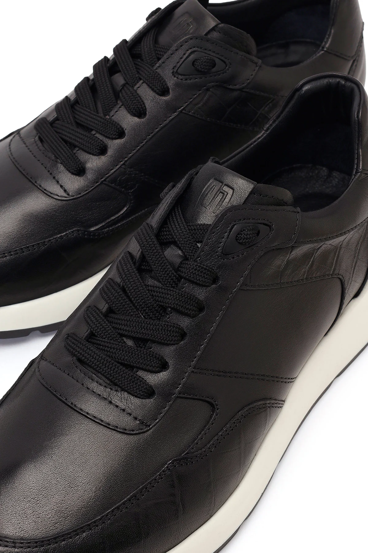 Erkek Siyah Bağcıklı Kalın Tabanlı Deri Sneaker - Image 10