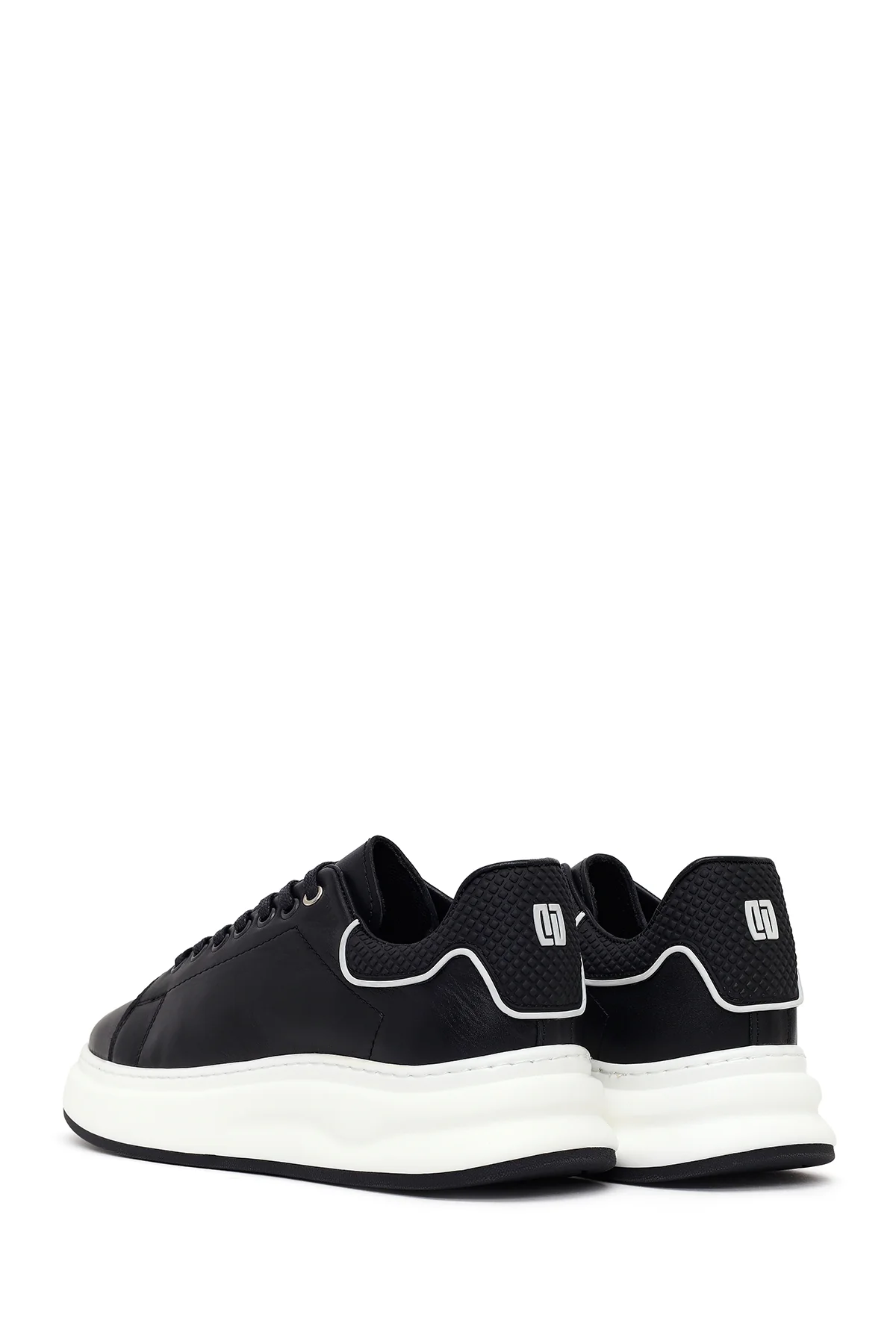 Erkek Siyah Bağcıklı Kalın Tabanlı Deri Sneaker - Image 6