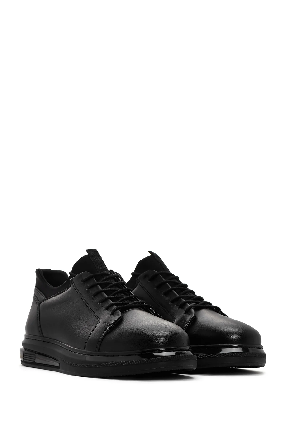 Erkek Siyah Bağcıklı Kalın Tabanlı Deri Sneaker - Image 2