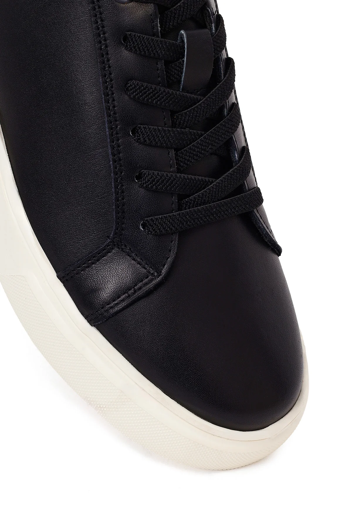 Erkek Siyah Bağcıklı Kalın Tabanlı Deri Sneaker - Image 9