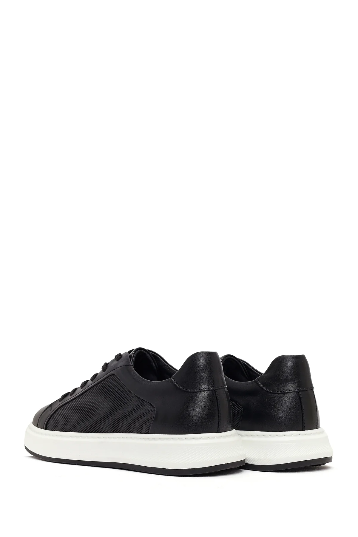 Erkek Siyah Bağcıklı Kalın Tabanlı Deri Sneaker - Image 6