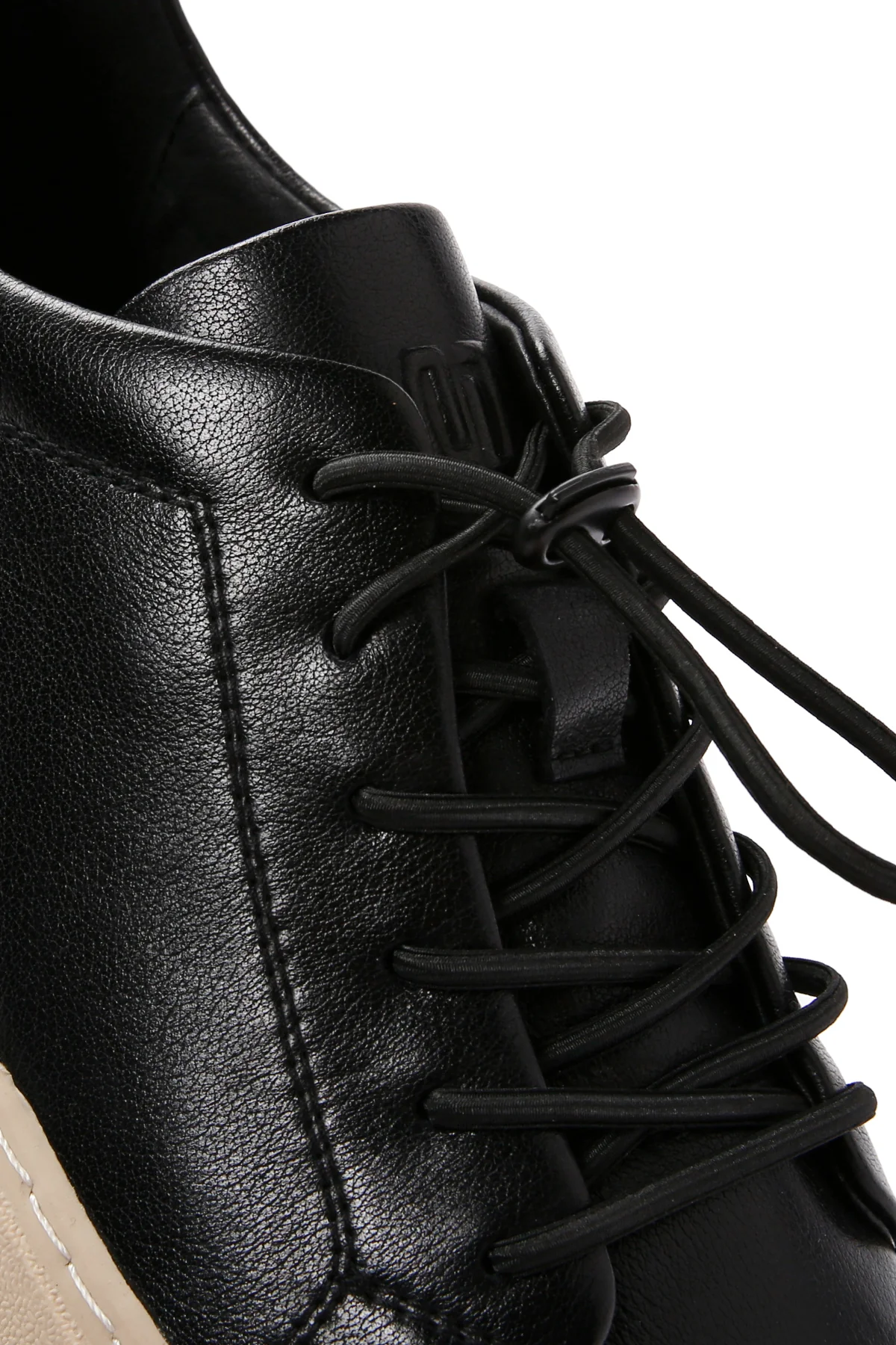 Erkek Siyah Bağcıklı Kalın Tabanlı Deri Sneaker - Image 11