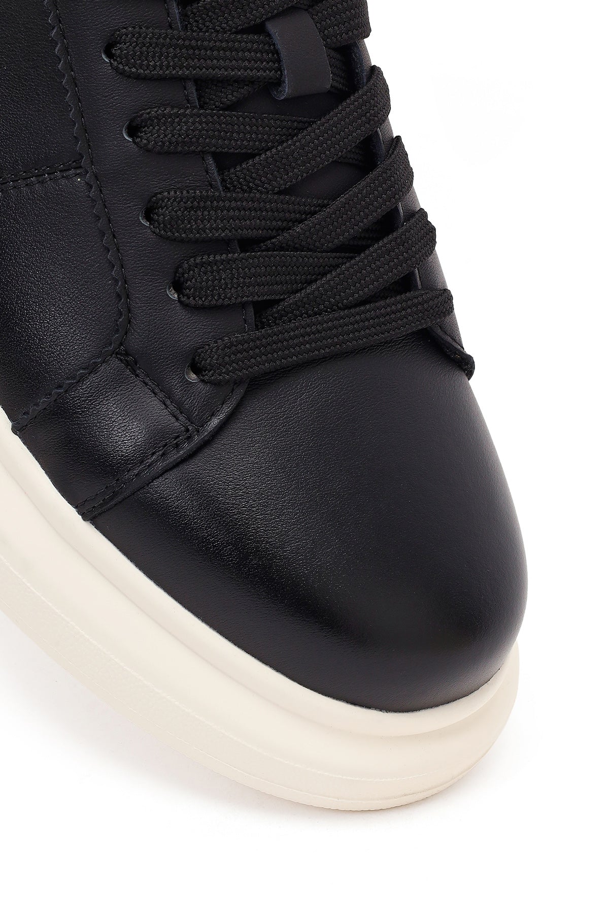 Erkek Siyah Bağcıklı Kalın Tabanlı Deri Sneaker - Image 9