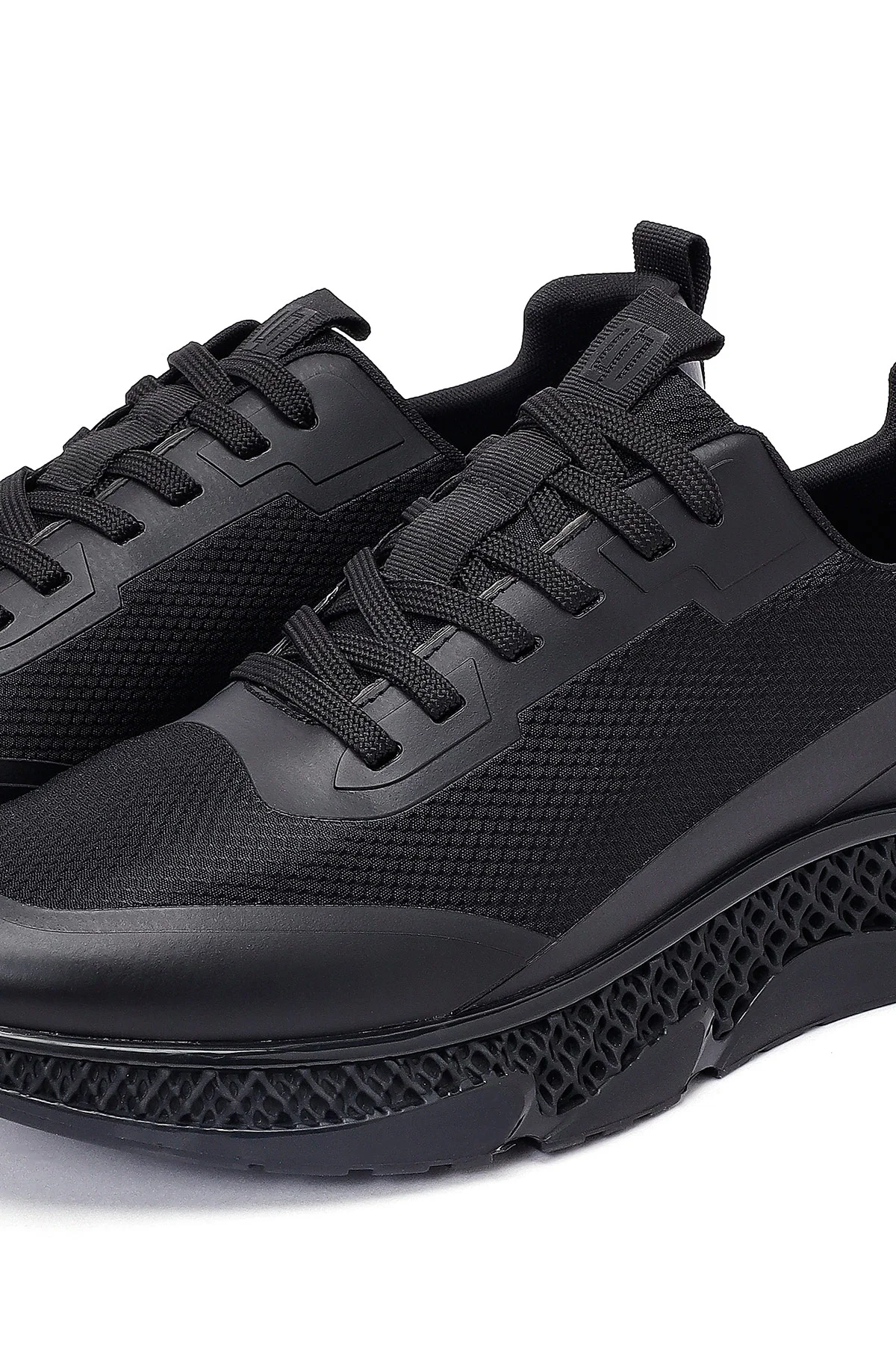 Erkek Siyah Bağcıklı Kalın Tabanlı Kumaş Sneaker - Image 11